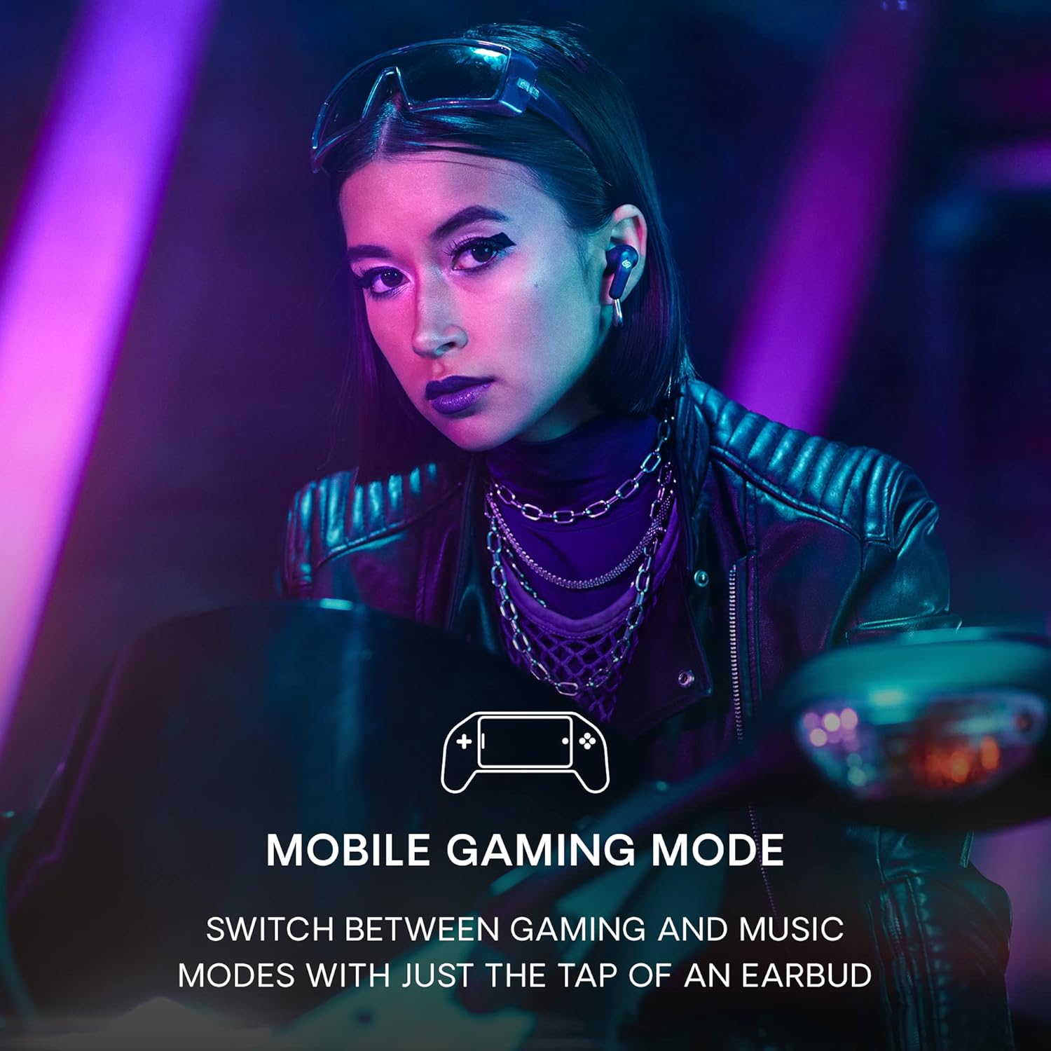 URBANISTA SEOUL TRUE WIRELESS MOBILE GAMING EARBUDS - MIDNIGHT BLACK