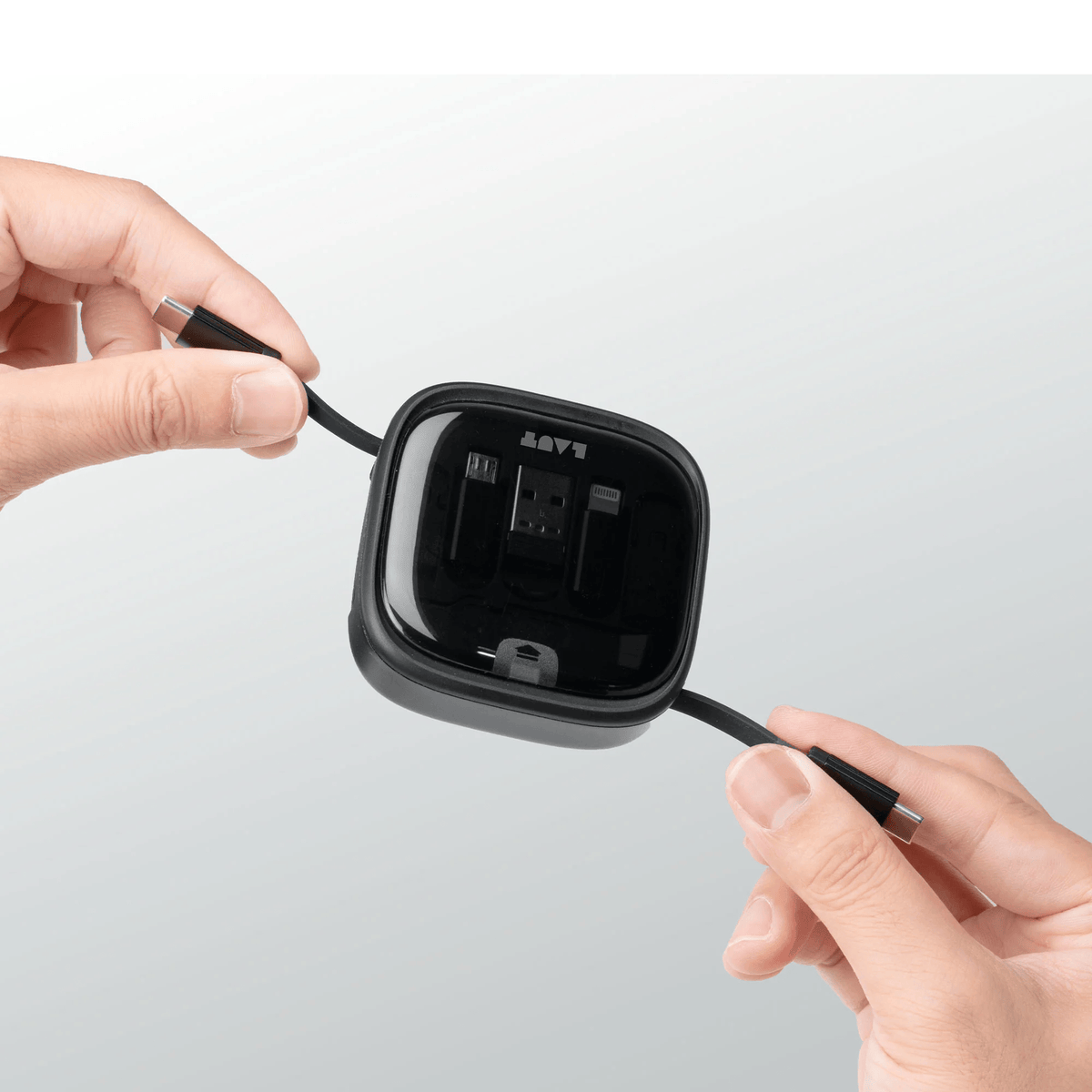 LAUT LINK MINI CAJA CON CABLE/ADAPTADORES 60W NEGRO