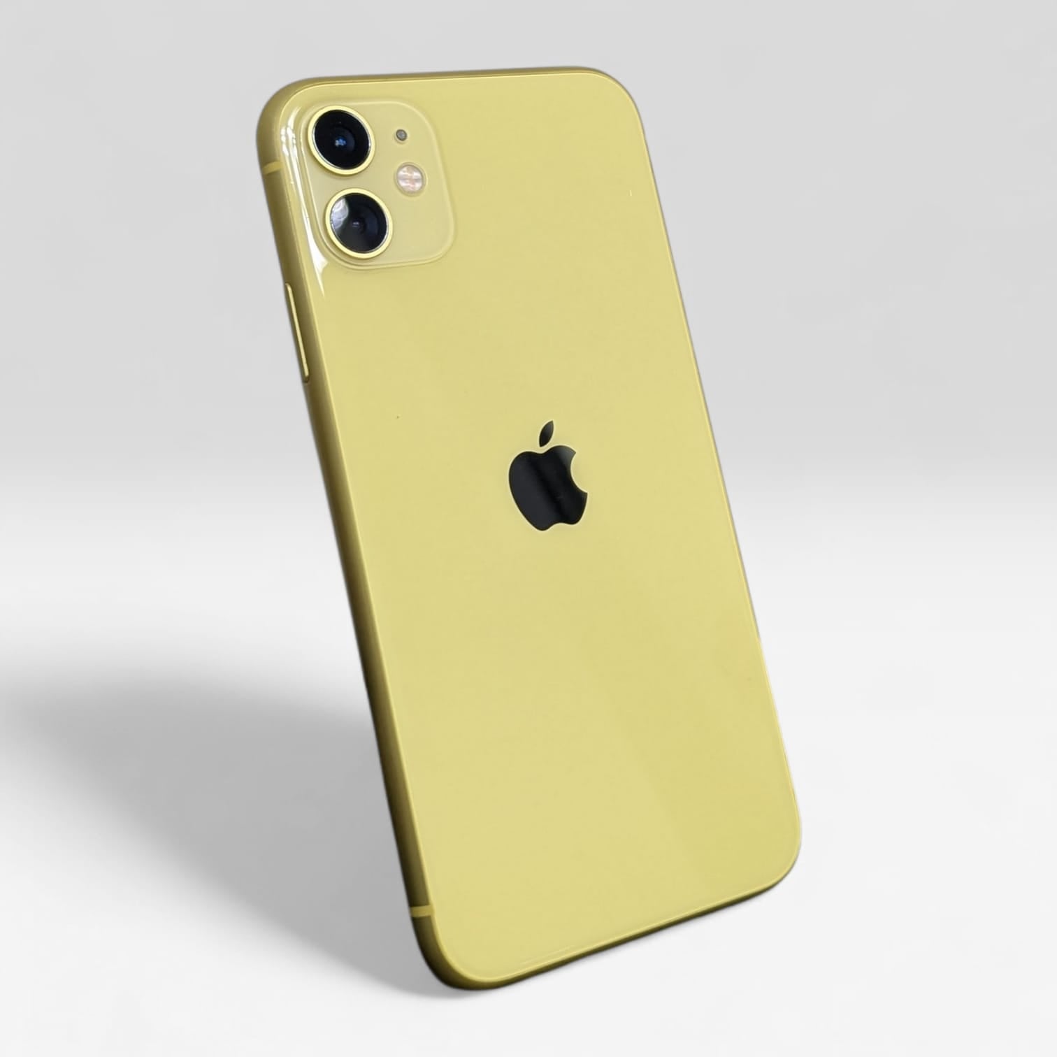 iPhone 11 128GB Amarillo - BAT 100% - TMAY5