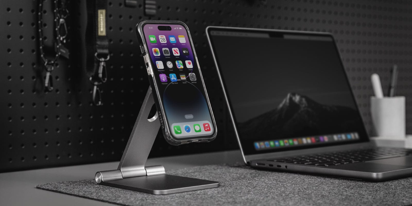 L-MAGEASY FLIPMOUNT SOPORTE MAGNETICO PARA IPAD/IPHONE GRIS